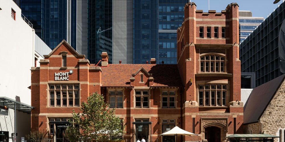 Curtin 137 St Georges Terrace